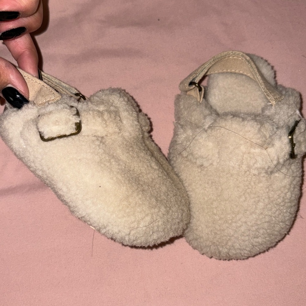 BabyGap sherpa slippers with strap